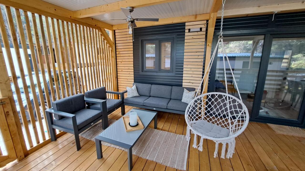 Premium Mobile Home Maslina - Oaza Mira Drage Extérieur photo